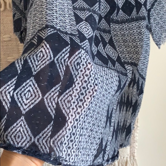 Velvet by Graham & Spencer tshirt - Picture 5 of 6